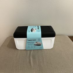 Brand New Tupperware Bread Container 