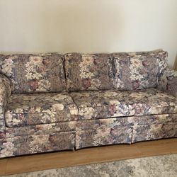Sturdy Hide-a-beds