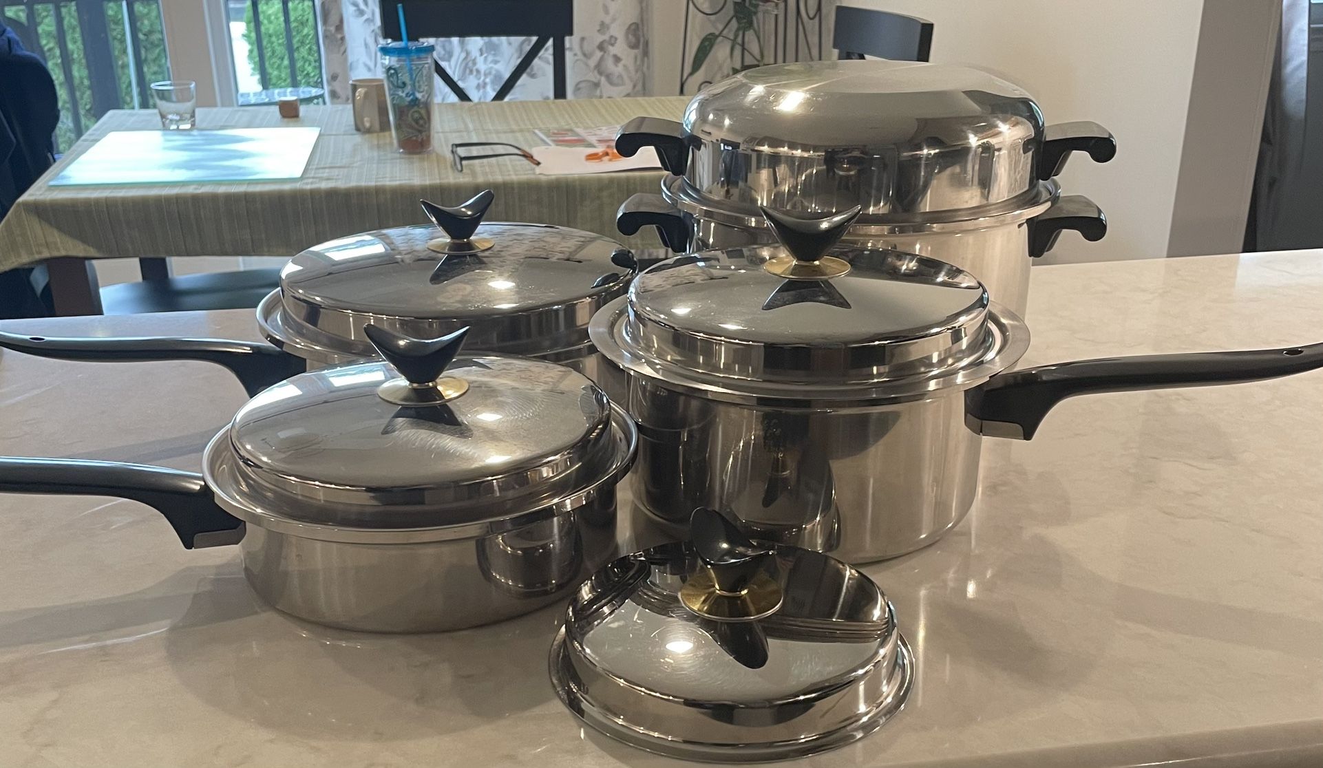 Wonder Ware 18-8 Stainless Steel Pots & Pans