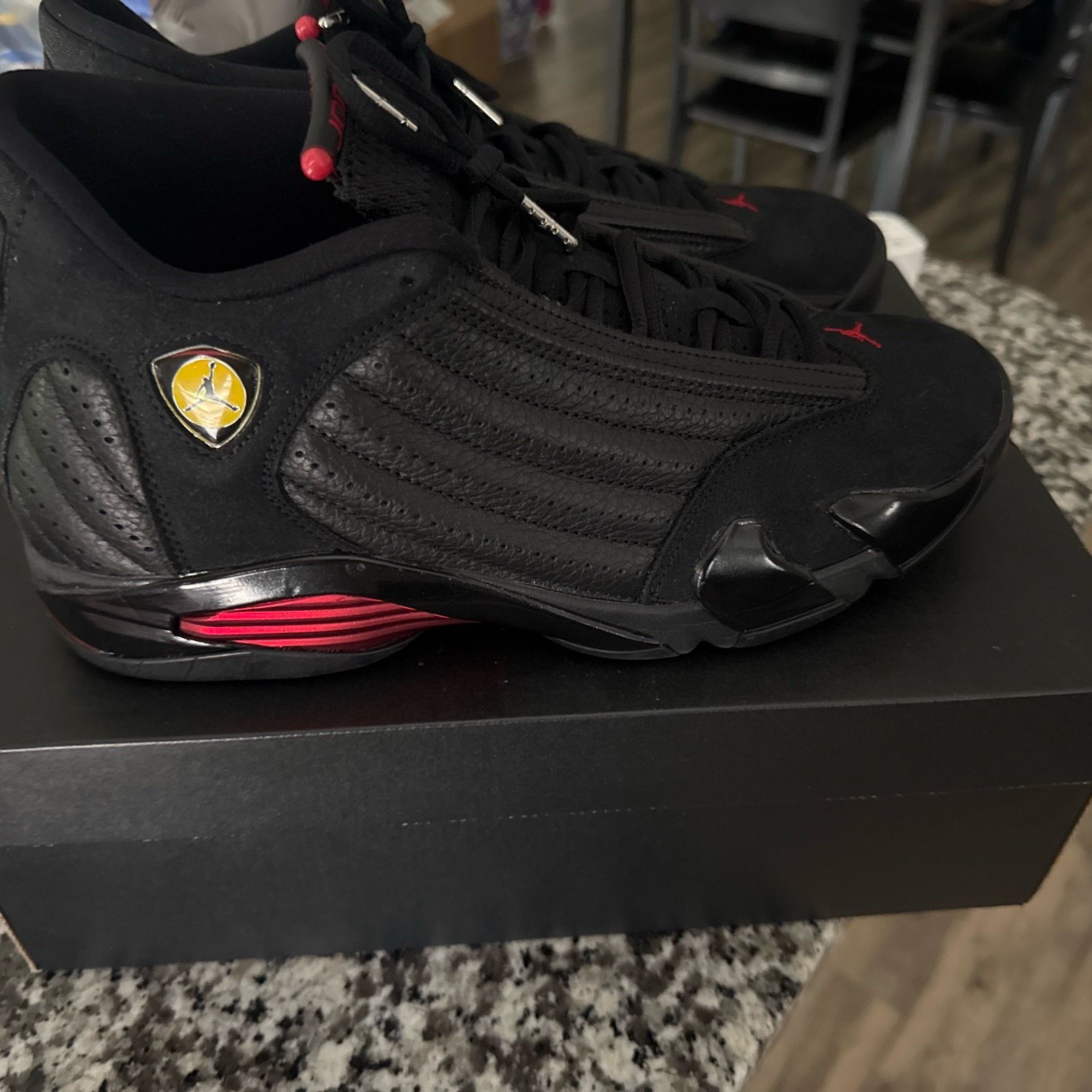 Jordan 14 last shot size 10.5