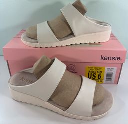 New KENSIE Women's Endy Comfort Slide Sandals - Beige