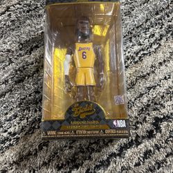2021 NBA Funko Gold Premium Vinyl Figure LeBron James