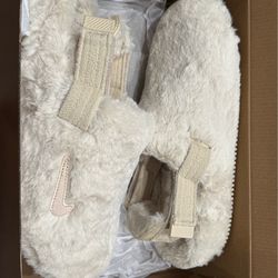 Nike Calm SE Slippers