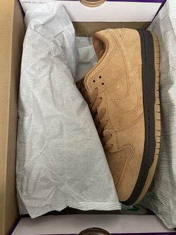 Nike SB Dunk Low Wheat DS Size 10.5