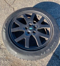 Land Rover/ Range Rover Wheel with Tier