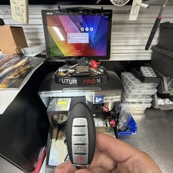Car Key Replacement & Programming
