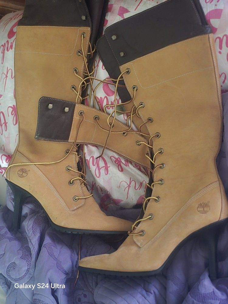 Timberland Heel Boots ..