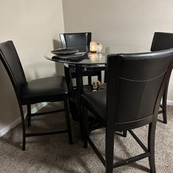 Dining Room Table 