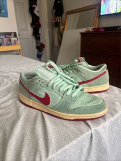 Nike Dunk Low Medium Mint Gym Red Mens 9.5