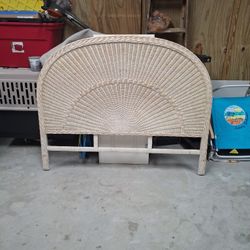 Headboard, Wood Woven