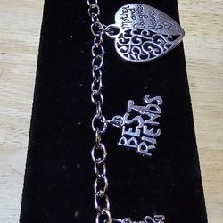 New Mom And Daughter Best Friends Charm Bracelet  7.5 Inches