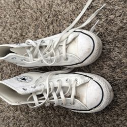 used women shoes size 5