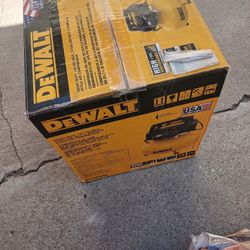 6 Gal Air Compressor