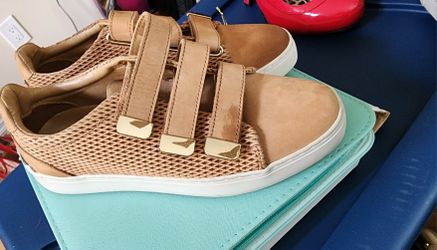 Lightly Used Shoes Size 6