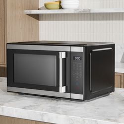 Hamilton Beach 1.1 cu ft Countertop Microwave Oven, Black and Stainless Steel