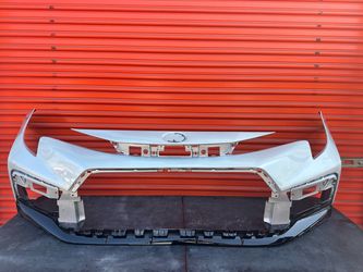2020 -2026TOYOTA COROLLA SE FRONT BUMPER COVER OEM