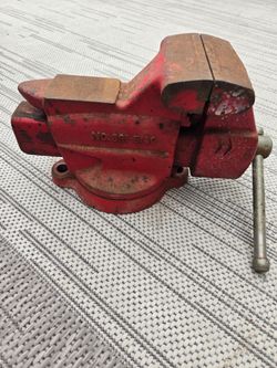 Craftsman Vise