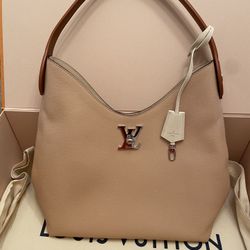 louis vuitton lock me hobo