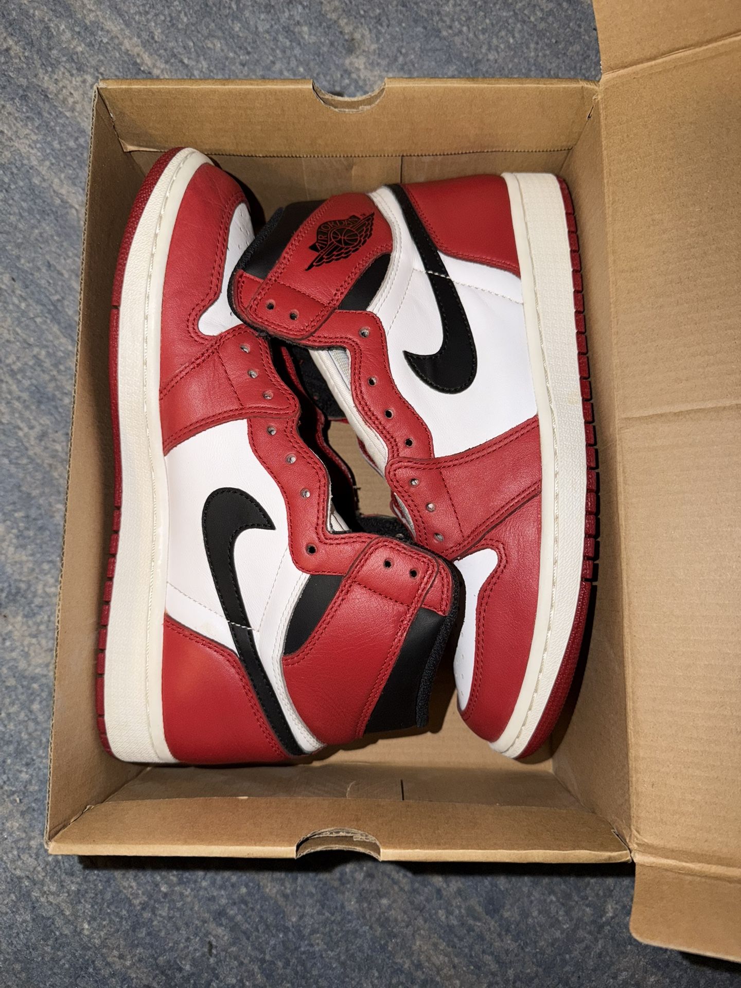 Jordan 1 2015 Chicago Size 9.5