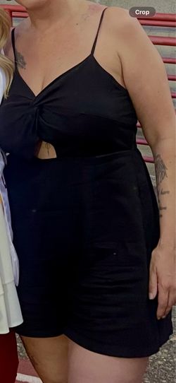 Large Black Old Navy Romper w Center Cutout and Pockets!
