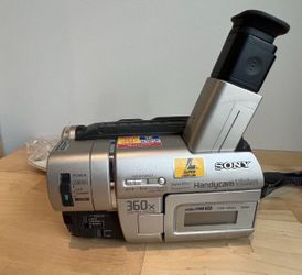 Sony Handycam Vision CCD-TRV57 Video 8