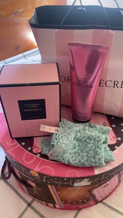 Bombshell Victoria secret