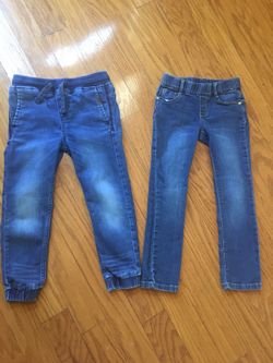EUC Gymboree girls jeans bundle size 5T