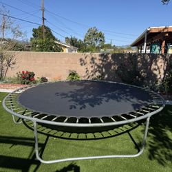 Trampoline