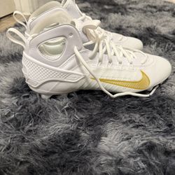 Nike Huarache Elite 9 Size 11