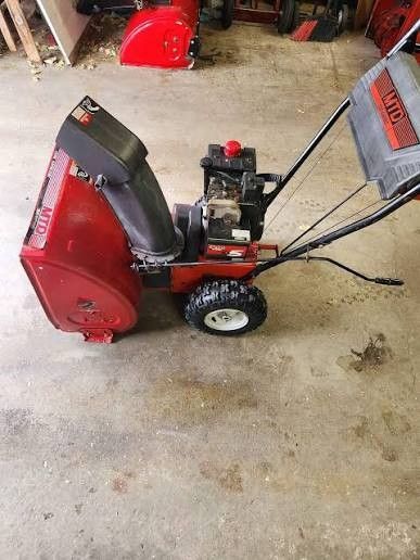 Snowblower 10hp 28" 6 Speed