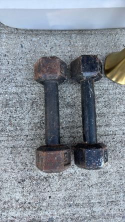 Free 5 lb dumbells
