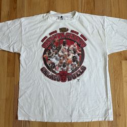 Vintage 1997 Starter Chicago Bulls NBA Champs Shirt Men’s Size XL   
