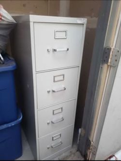Vertical 4 drawer metal filing cabinet