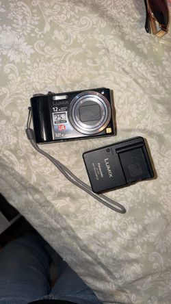 Digital Camera