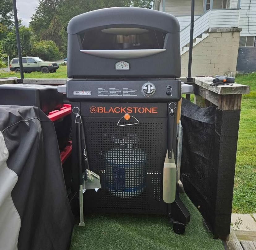 Blackstone Pizza Oven With Mobile Cart, Cover, and Two Pizza Peel Holder