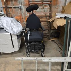 Q7 Wheel Chair 