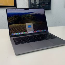 MacBook Pro 14” 2023 M3 - 512gb/ 8GB - Babcock Rd