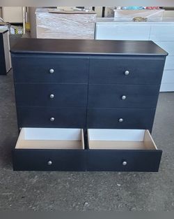 8 Drawer Dresser