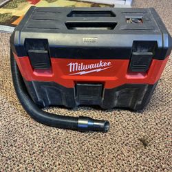 Vacuum cleaner. Milwaukkee