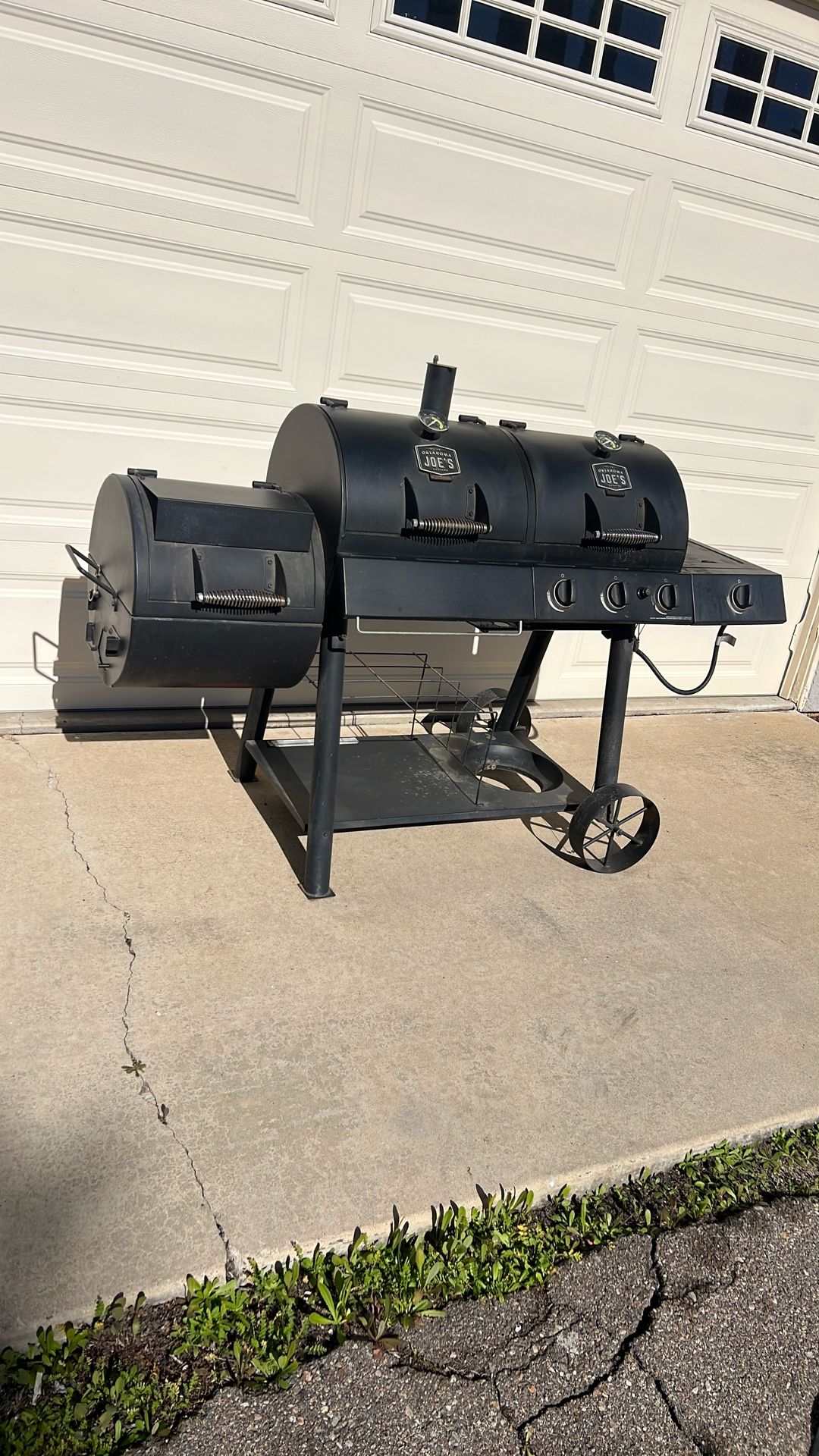 Joes Smokers BBQ Grill