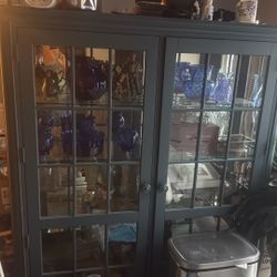 Cardi Hutch And Entertainment Center