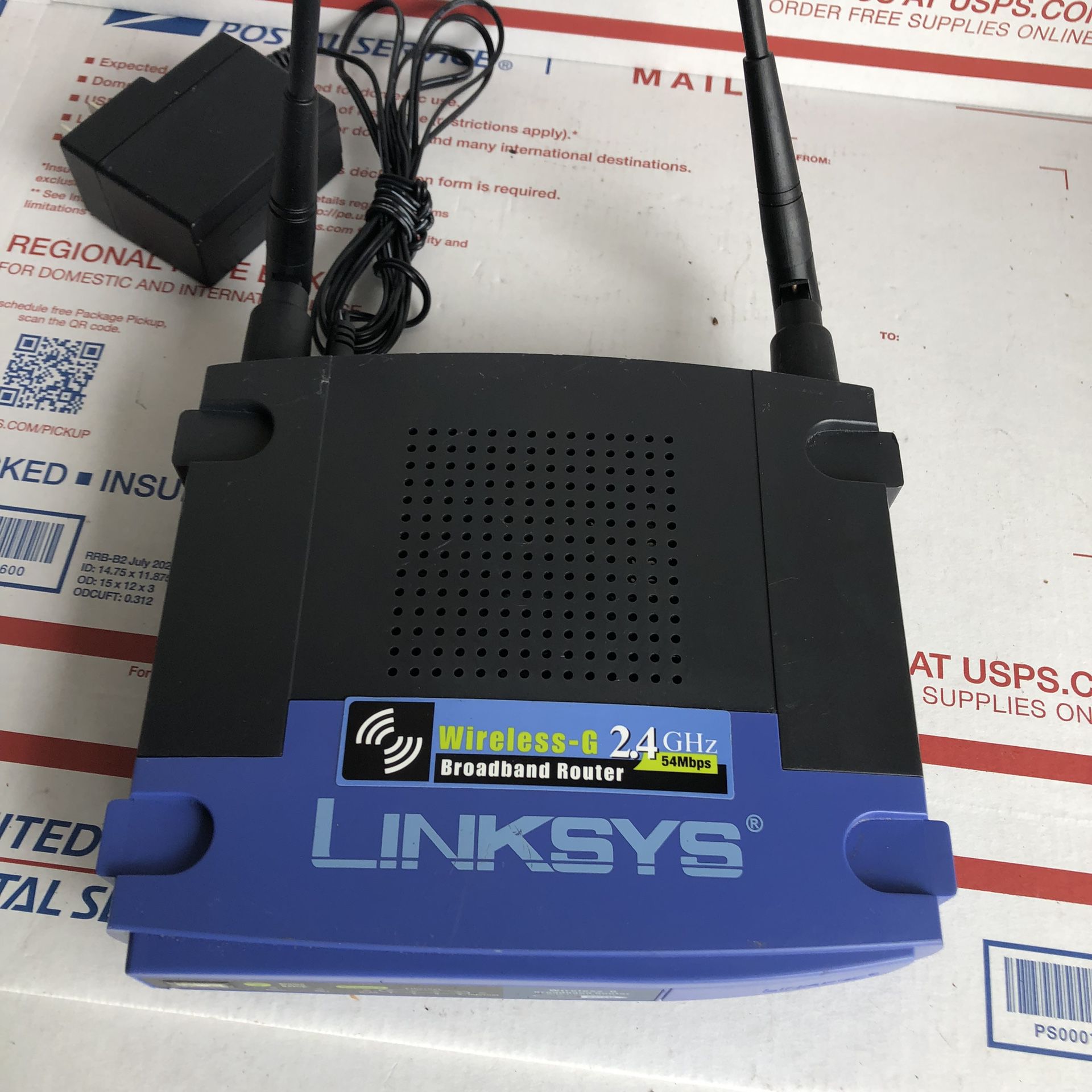 Linksys WRT54G 54 Mbps 4-Port 10/100 Wireless G Router