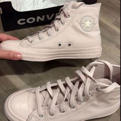 New High Top Converse  Size 8