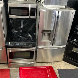 Refrigerator Stove Dishwasher Microwave 