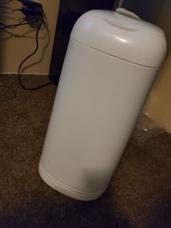 Diaper genie