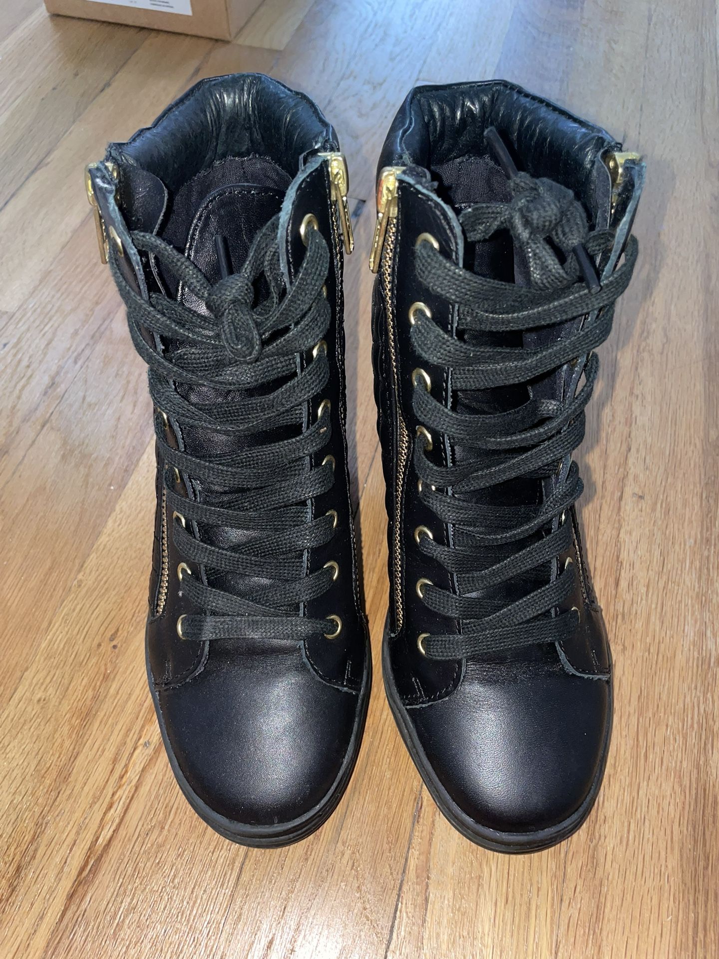 Steve Made Wedge Boot Size 7