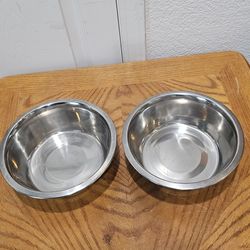 STAINLESS STEEL DOG FOOD BOWLS VERY CLEAN