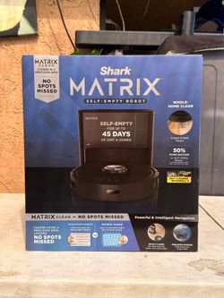 Shark Matrix Self-Emptying Robot Vacuum