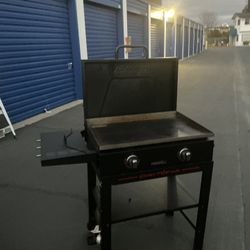 NexGrill Daytona Two Burner Propane Grill