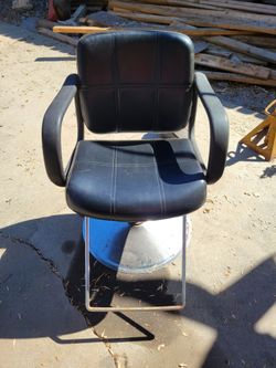 Barber chair